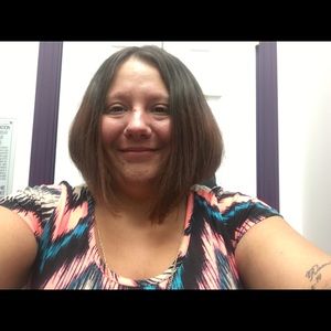 Meet your Posher, Stacy